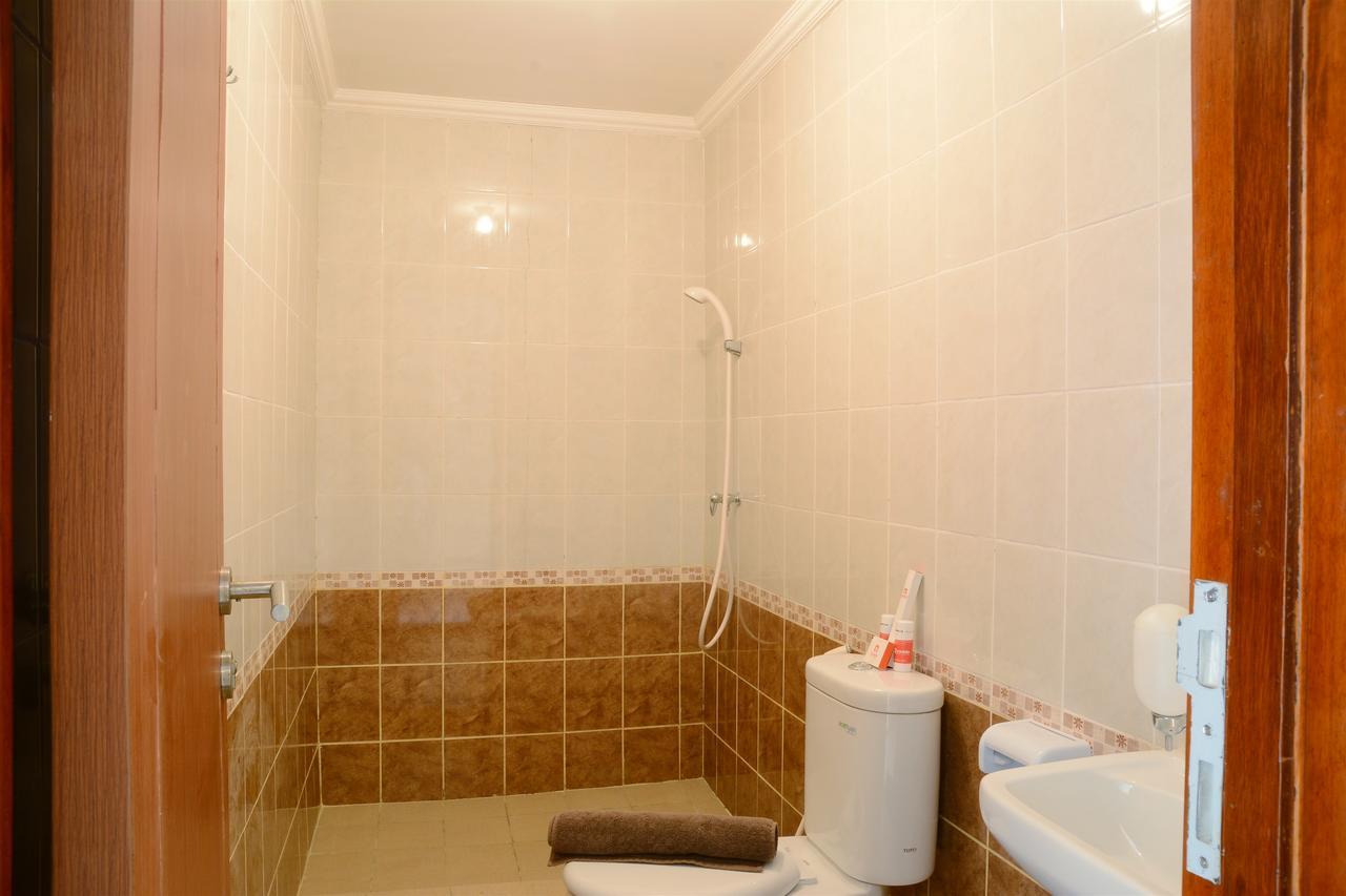 3Br Grand Palace With Private Bathtub By Travelio Jakarta Exteriör bild