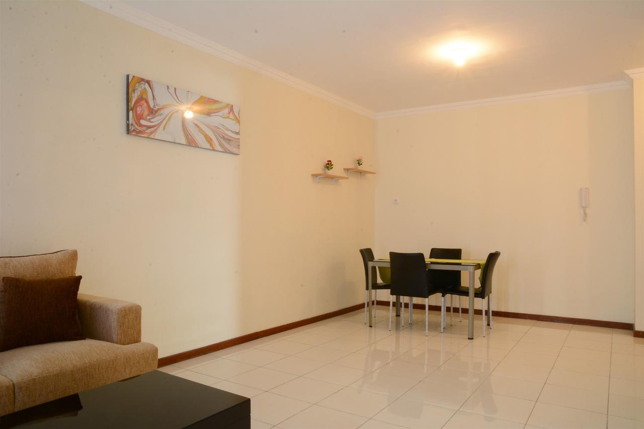 3Br Grand Palace With Private Bathtub By Travelio Jakarta Exteriör bild