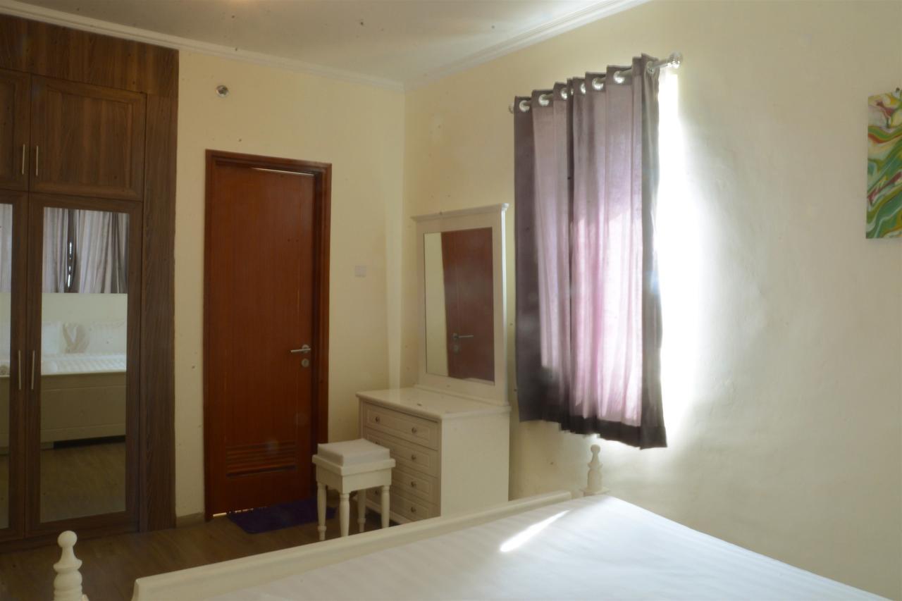 3Br Grand Palace With Private Bathtub By Travelio Jakarta Exteriör bild
