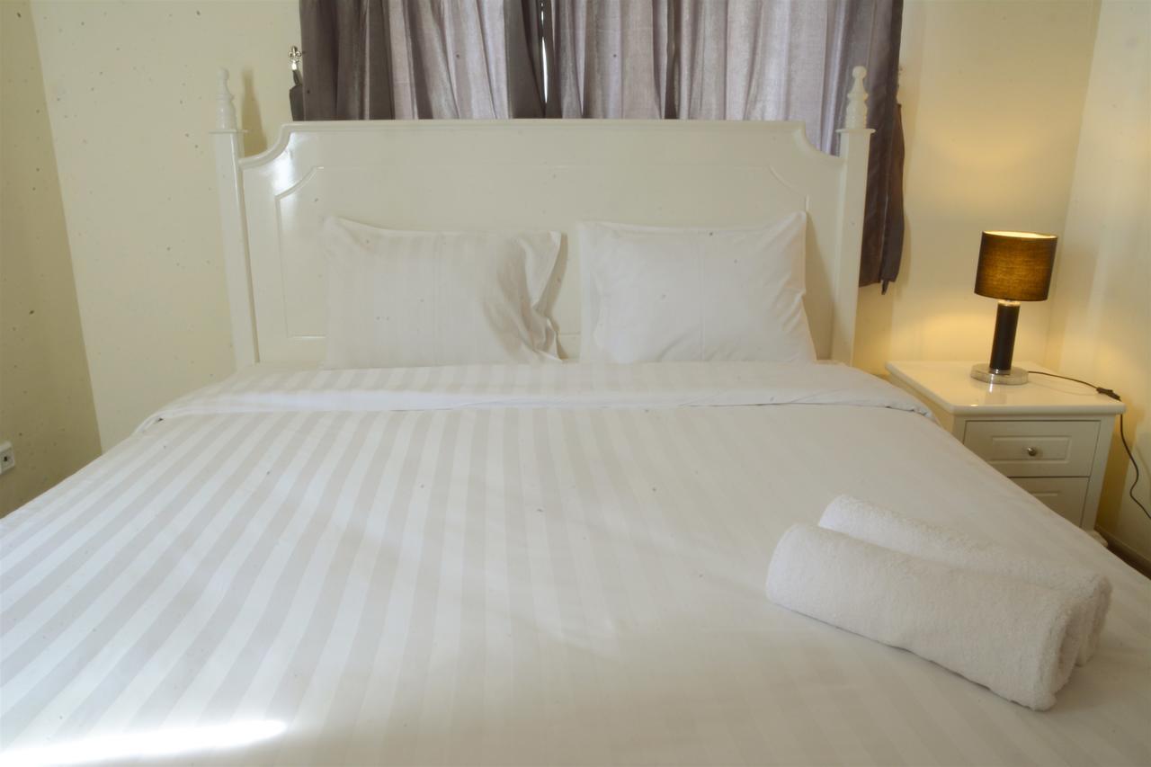 3Br Grand Palace With Private Bathtub By Travelio Jakarta Exteriör bild