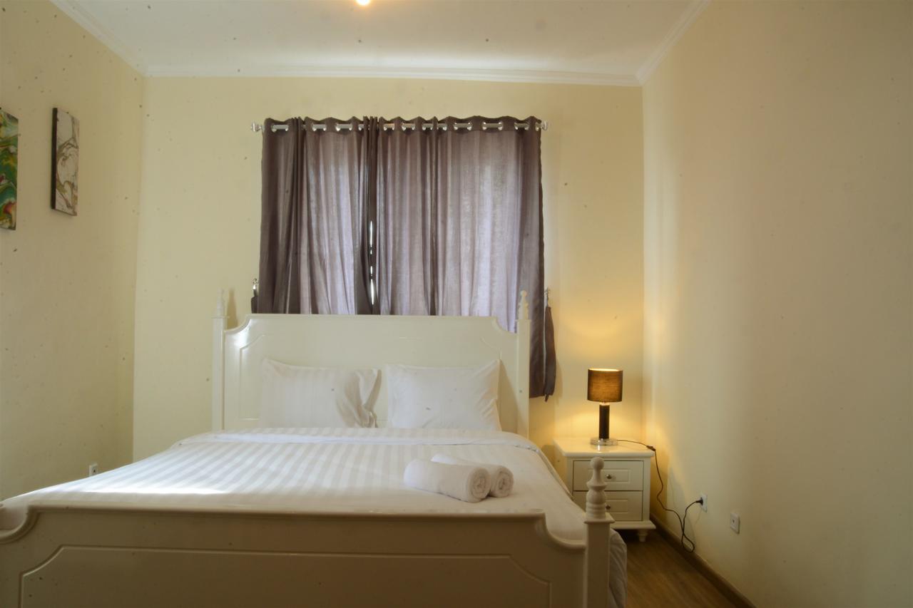 3Br Grand Palace With Private Bathtub By Travelio Jakarta Exteriör bild